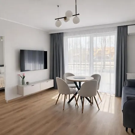 Lipowa Apartment *